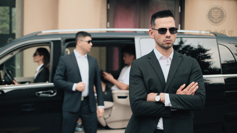 上海星火特卫：专业私人保镖服务如何选择？
